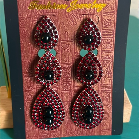 New 7 Pair Collection Multi Color Fashion Drop Hoop Button Chandelier Earrings - Picture 13 of 15